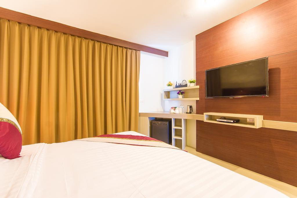 Hemingways Silk Hotel Patong Ruang foto